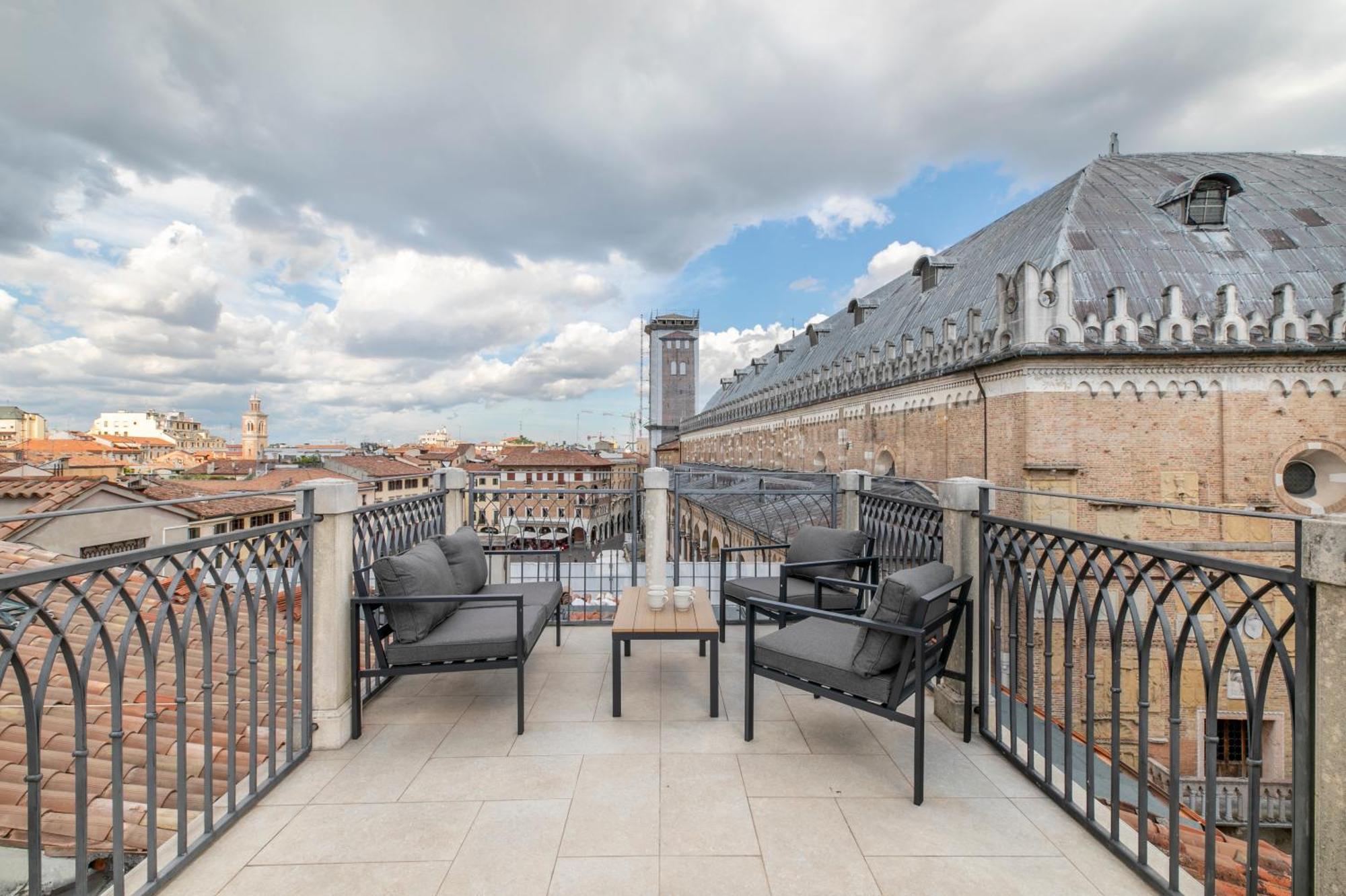 La Terrazza Sulle Piazze - Centro Storico * Padova